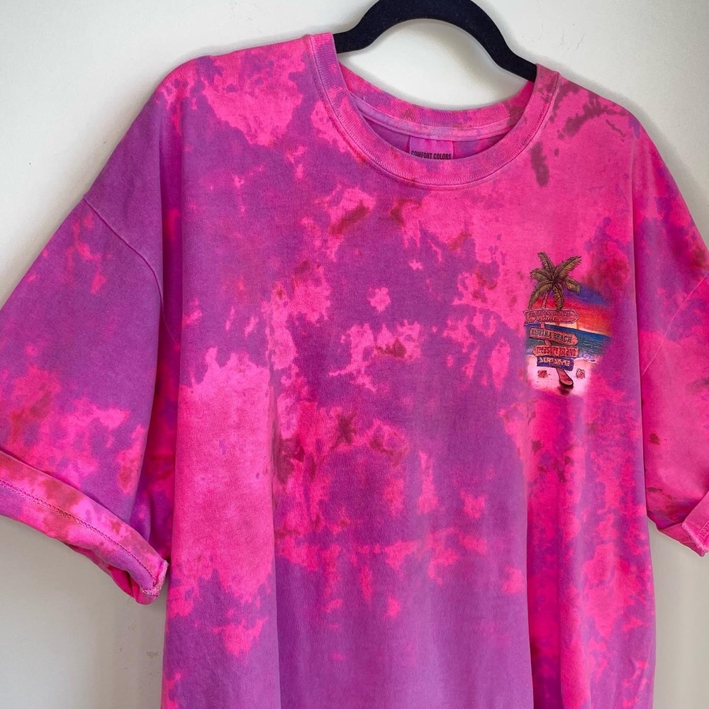 CW tee - Picture 2 of 5